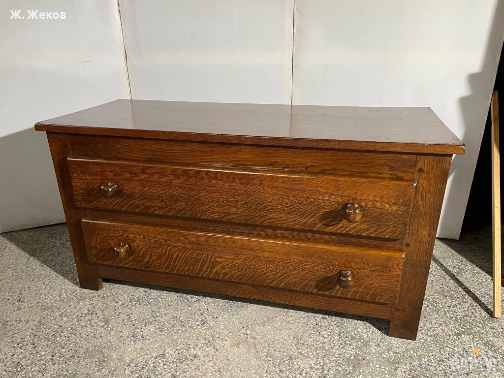 Масивен шкаф, снимка 1