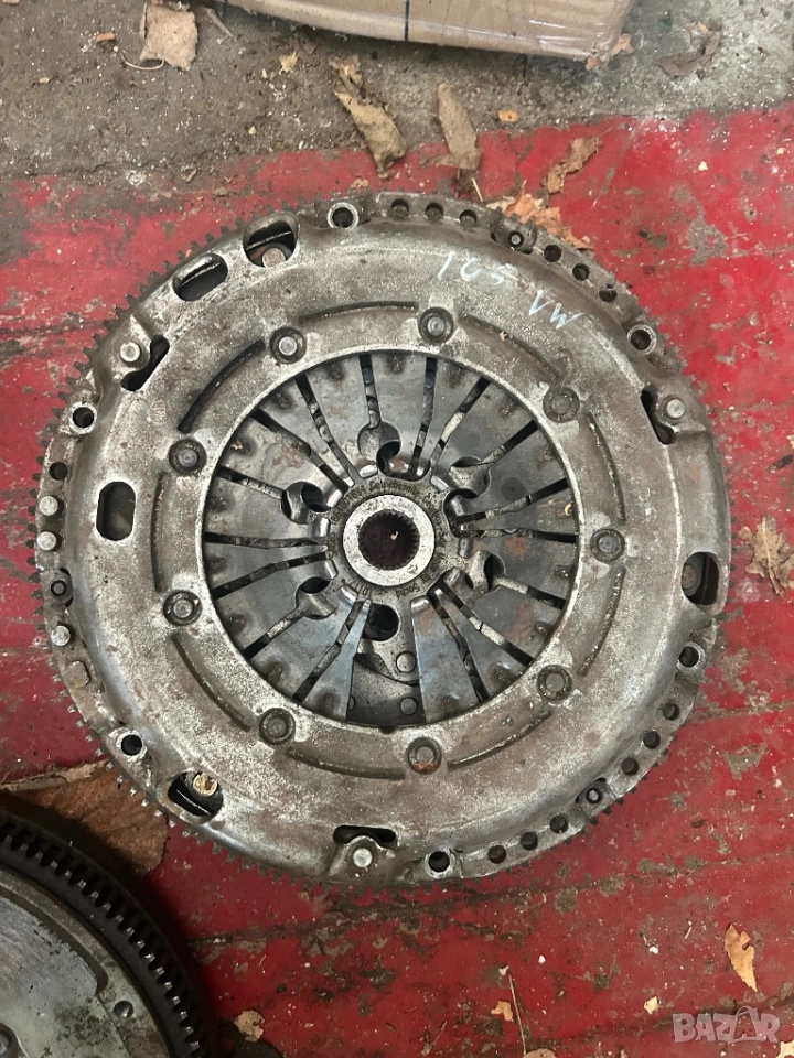 1.9 TDI 105 кс  VW Audi Skoda Seat съединител , демпферен маховик, притискателен диск, феродов Sachs, снимка 1