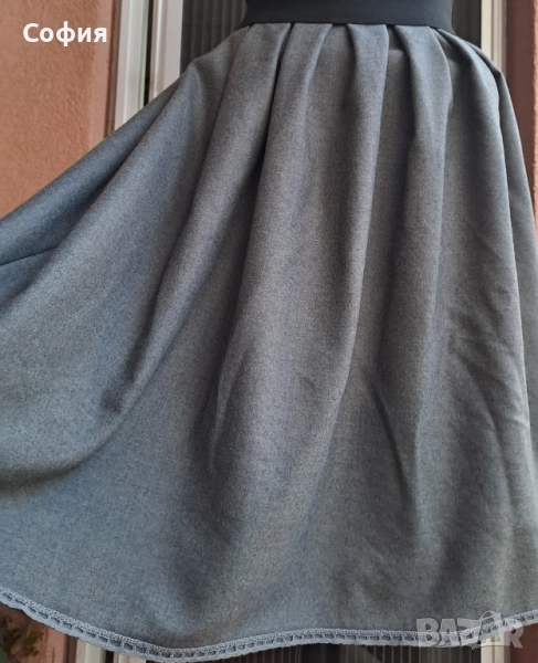 Нова,вълнена пола,р-р С/М и Л/ХЛ, снимка 1