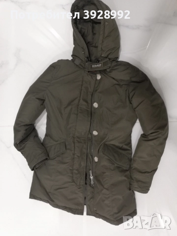 Дамска парка Woolrich