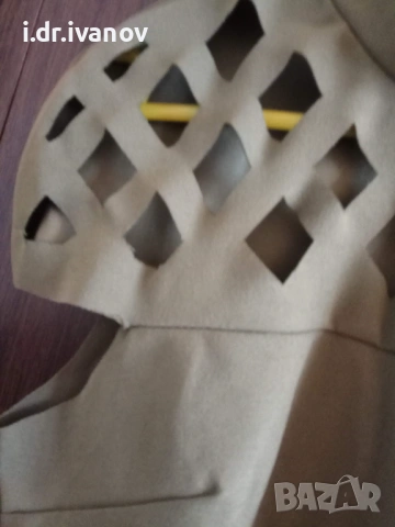 нова зелена еластична блуза с изрязани части, снимка 4 - Тениски - 54179258