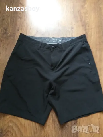 quiksilver amphibian shorts - страхотни мъжки панталони КАТО НОВИ 33, снимка 1 - Къси панталони - 47078048