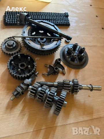 Части за ИЖ Планета 3, снимка 14 - Мотоциклети и мототехника - 53704895