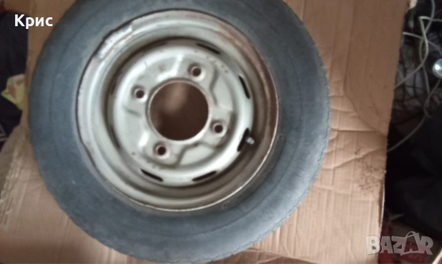 две здрави джанти за Вартбург, Трабант заедно с гумите, снимка 3 - Аксесоари и консумативи - 50151683