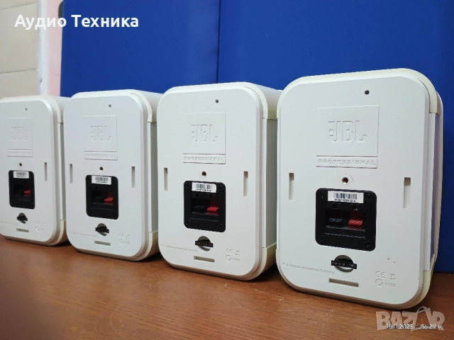JBL CONTROL ONE PRO. 4 броя с оригинални стойки. Голям звук от малки тонколони. Изпращам видео. , снимка 14 - Тонколони - 52475767