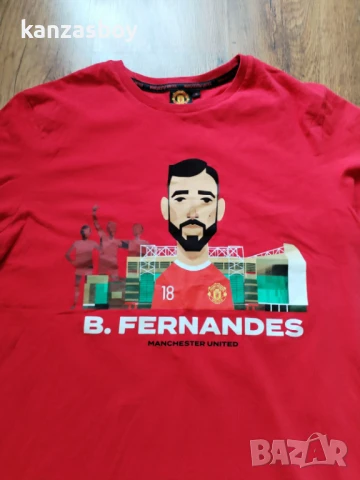 manchester united x B.Fernandes official product -футболна фенска тениска КАТО НОВА С, снимка 3 - Тениски - 50943332
