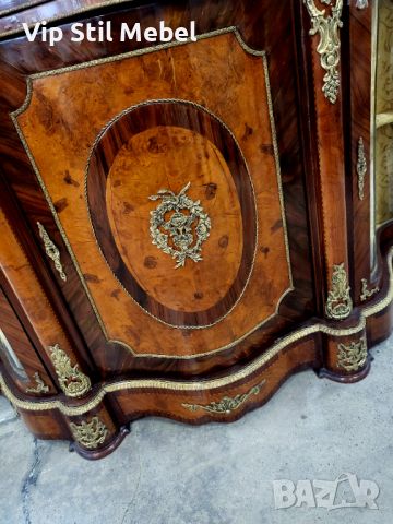 Италиански бароков комод/скрин , снимка 2 - Секции и витрини - 45477356