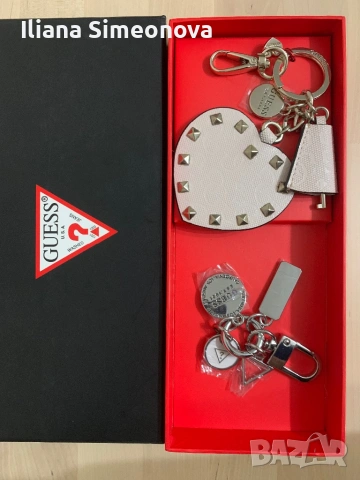  ключодържатели на GUESS
