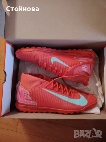 Продавам футболни обувки стоножки Nike , снимка 5 - Футбол - 53468097
