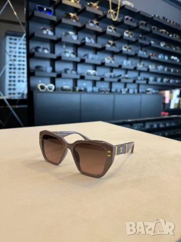 очила с черен обикновен калъф и ув защита christian dior louis vuitton off white , снимка 7 - Слънчеви и диоптрични очила - 51318281