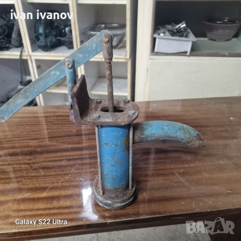 Ръчна Водна Помпа