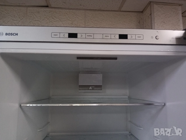 XXL комбиниран иноксов хладилник с фризер Бош Bosch A+++ 2 години гаранция!, снимка 8 - Хладилници - 51993706