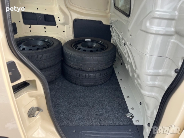 Fiat Fiorino 1.4 benzin, снимка 4 - Автомобили и джипове - 53035616