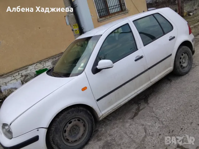 VW Golf 4, снимка 1 - Автомобили и джипове - 49260659