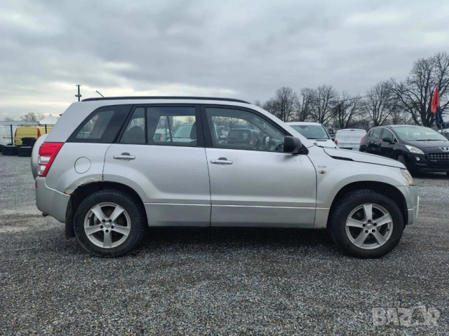 Suzuki Grand Vitara 2006, снимка 3 - Автомобили и джипове - 53825208