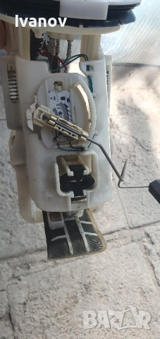 Бензинова помпа за бмв е46 330i m54b30 231к.с bmw e46 fuel pump , снимка 3 - Части - 52456449