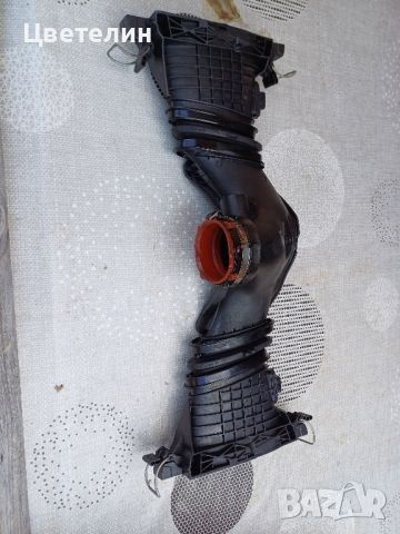 Лястовица за мерцедес Е350 4 матик , снимка 3 - Части - 45930174