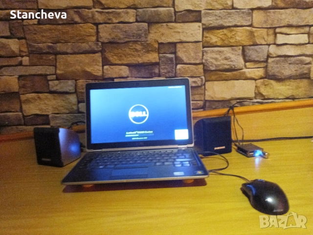 ИЗГОДНО!  DELL 12'' Windows (do 2032g) + 2 tonkoloni ''Samsung'' , снимка 2 - Лаптопи за дома - 52527273