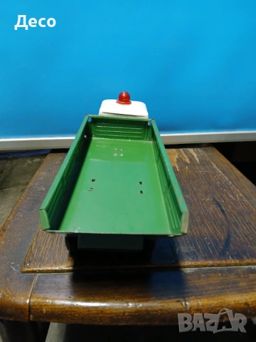 Стара ламаринена китайска играчка самосвал., снимка 5 - Колекции - 53668139