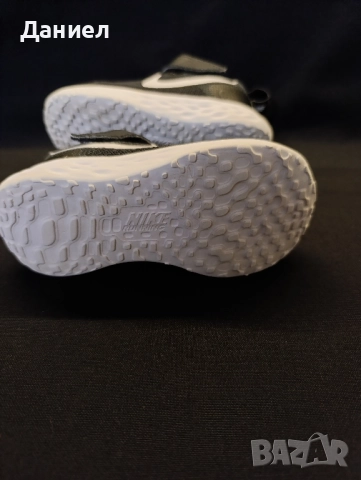 Бебешки маратонки Nike., снимка 3 - Детски маратонки - 51552749