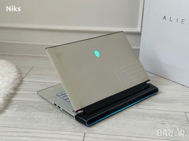 Alienware R2/RTX 2080 8GB/ i7 /16GB/ 2TB SSD/IPS 4K/ RGB TOBI, снимка 3 - Лаптопи за игри - 46416544