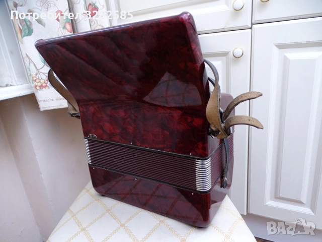 Акордеон Велтмайстер 40 баса , снимка 6 - Акордеони - 53771723