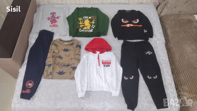 Голям лот детски зимни дрехи 