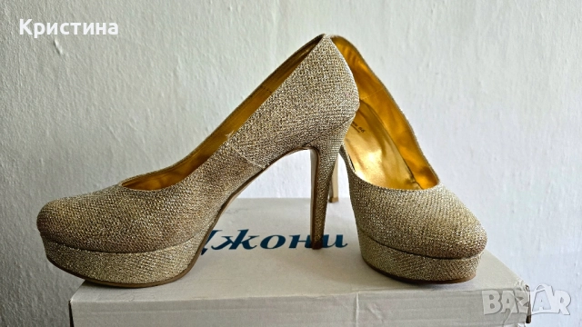 Златни обувки на ток, снимка 3 - Дамски обувки на ток - 51971928