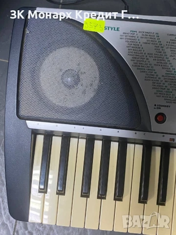 Синтезатор YAMAHA PSR 240, снимка 7 - Ресийвъри, усилватели, смесителни пултове - 50610142