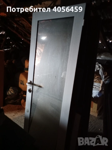 Алуминиева врата без каса 