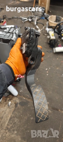 Потенциометър Педал газ 8E1 721 523 B Audi A4 B7 Avant 1.9-116к.с