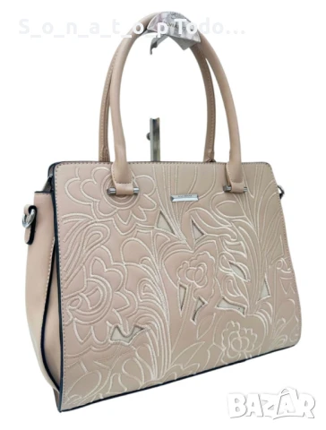 Елегантна дамска чанта с флорален релеф, снимка 2 - Чанти - 51346920
