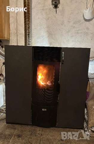 Пелетна камина Artel с Wi-Fi управление, снимка 3 - Камини - 53882611