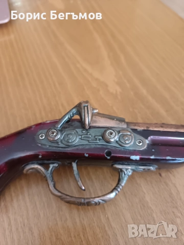 Запалка-пистолет, снимка 2 - Антикварни и старинни предмети - 53784350