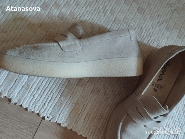 Продавам обувки Avena от естествен велур 39 номер, снимка 2 - Дамски ежедневни обувки - 50827035