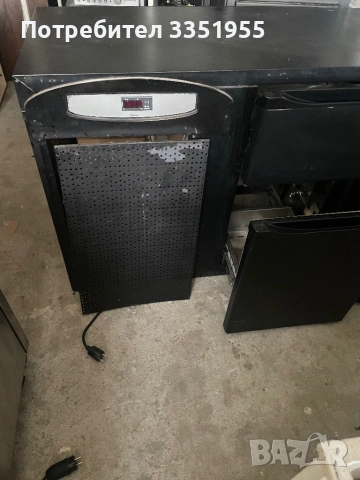 Професионален хладилник под-плотов, снимка 6 - Хладилници - 53326227