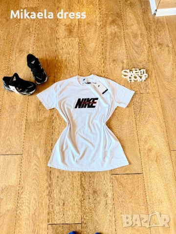 Продавам супер свежа тениска Nike в оверсайз модел с 3/4 ръкав. Цветът е бял., снимка 4 - Тениски - 53882207