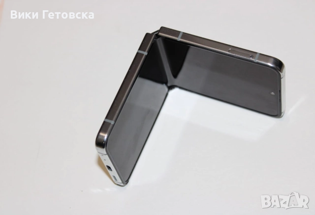 Samsung Galaxy Z Flip5, 5G, 256 GB, 8GB RAM DUAL SIM, Mint, снимка 6 - Samsung - 52534191
