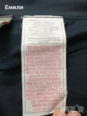 Nike оригинални дамски къси панталони - шорти в тъмносин цвят р-р XS, снимка 9 - Къси панталони и бермуди - 45568461