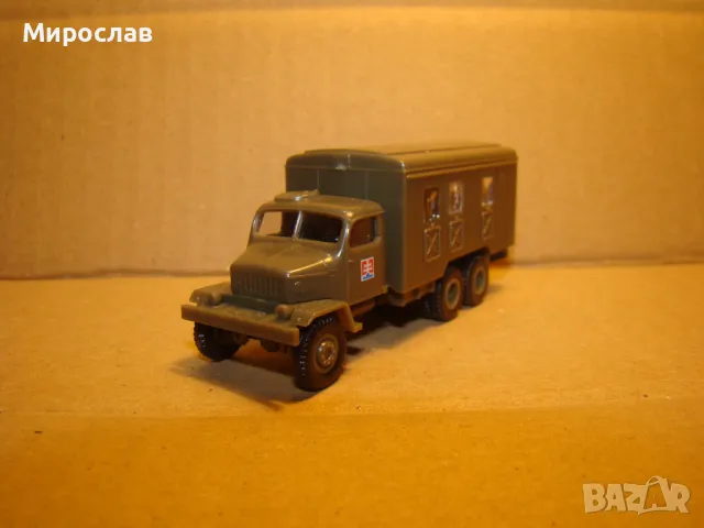 IGRA?? H0 1/87 PRAGA КАМИОН ВОЕНЕН МОДЕЛ КОЛИЧКА ВЛЕКАЧ, снимка 4 - Колекции - 48456525