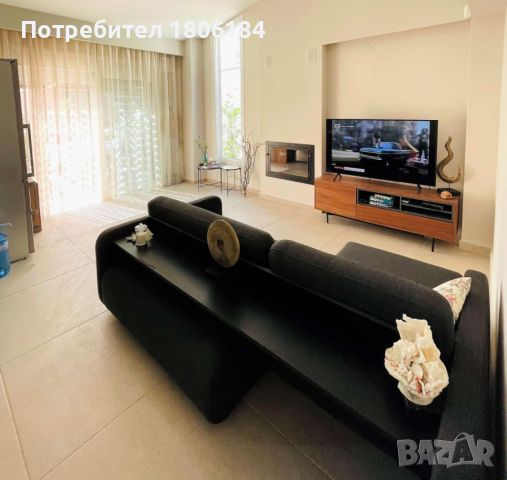 Дизайнерски диван, подарък ТВ шкаф, снимка 2 - Дивани и мека мебел - 46394517