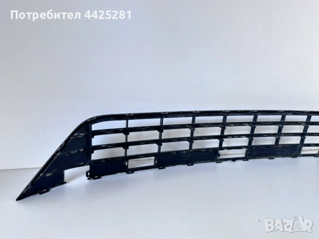 решетка в предна броня VW Touareg R-line 2014-2017 г. #1073V.  7p6853677f, снимка 5 - Части - 54100666