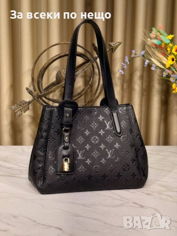 Louis Vuitton Дамска Чанта Луис Витон - Налични Различни Цветове Код E1138, снимка 17 - Чанти - 52658470