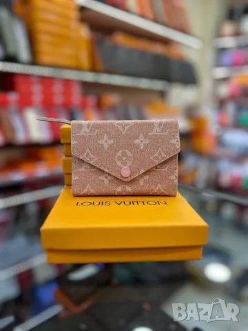 дамски портмонета с кутия louis vuitton , снимка 8 - Портфейли, портмонета - 46971144