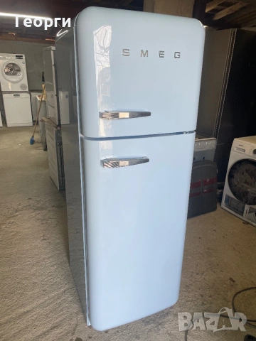 SMEG хладилник с горна камера 