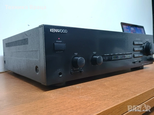 Транзисторен интегриран стерео усилвател KENWOOD KA-1080. Изпращам видео. , снимка 3 - Ресийвъри, усилватели, смесителни пултове - 53891661