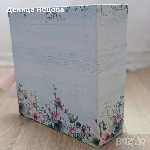 Ръчно изработен семеен албум за снимки Флорален, снимка 3 - Подаръци за жени - 49736574