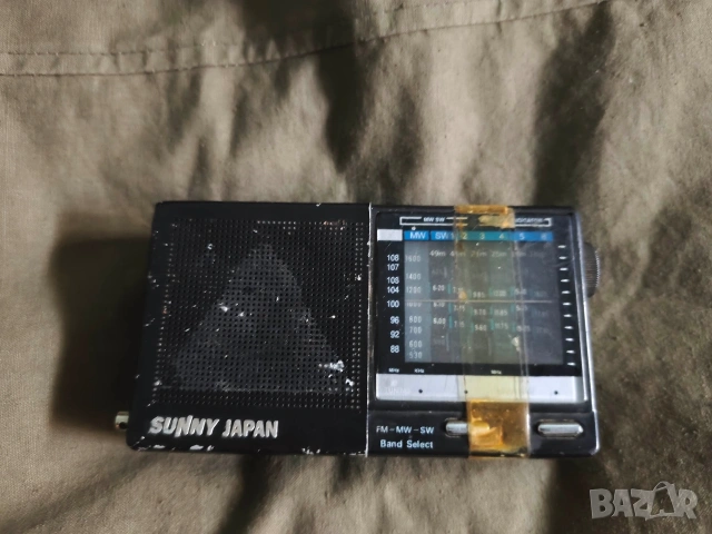 продавам стари радио ,транзистор Sunny Japan