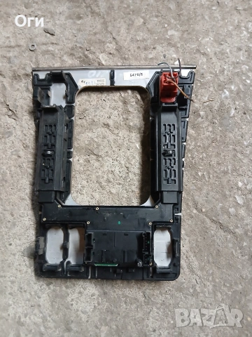 Бутони ел.стъкла за Мерцедес W210, снимка 2 - Части - 54017363