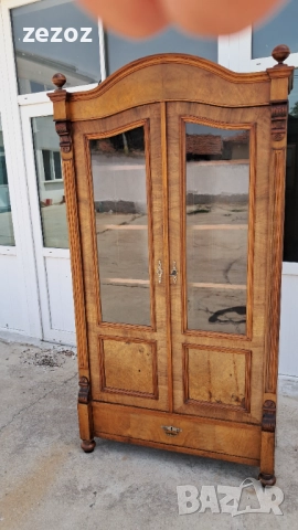 Витрина антикварна масив, снимка 2 - Секции и витрини - 52244155